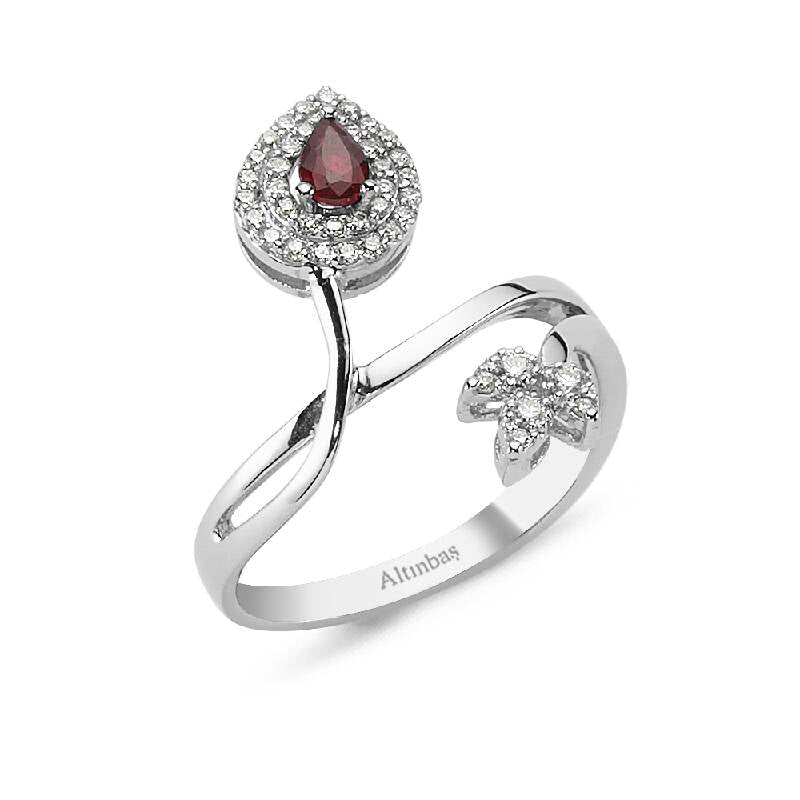 Ruby Diamond Ring